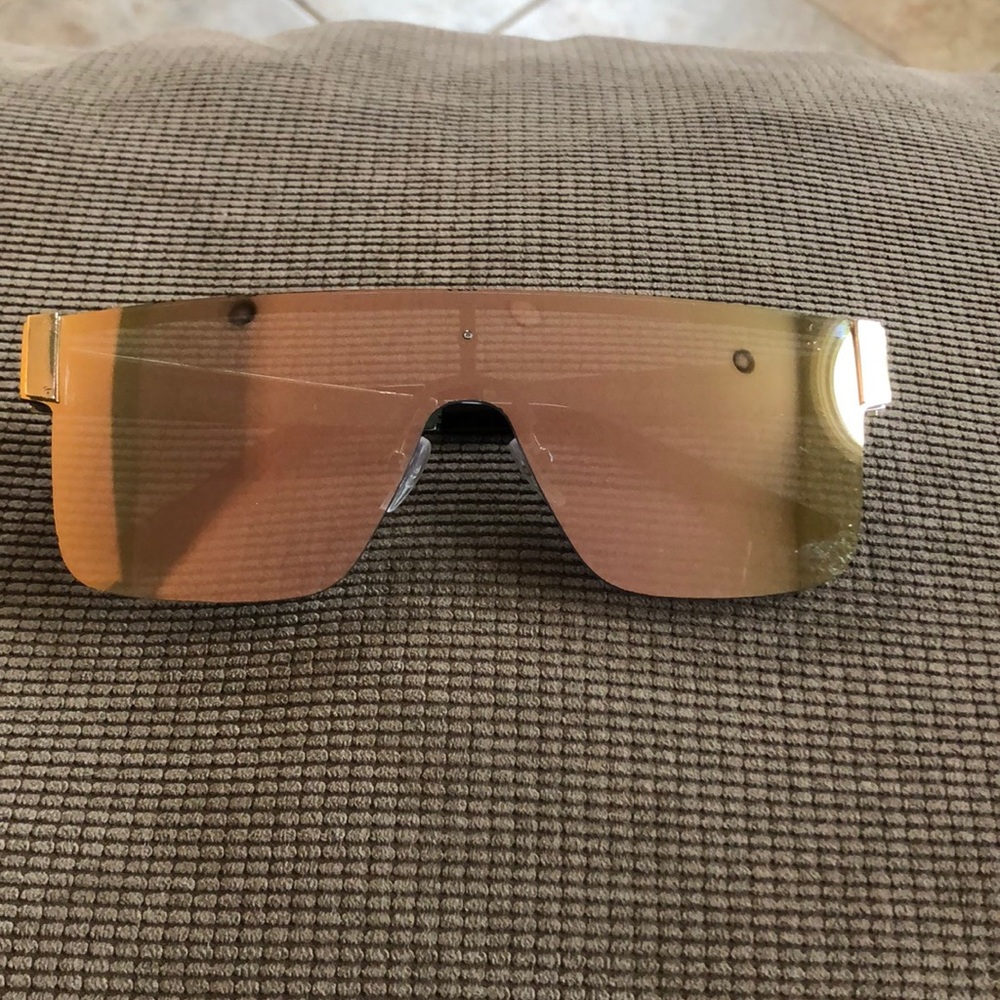 Sorella Boutique sunglasses